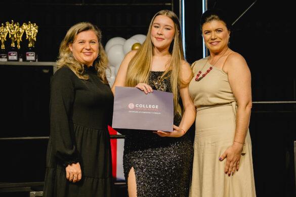 15 – Melhor Atriz
